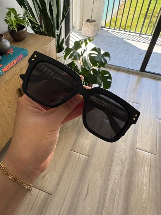 Gucci GG1084S Black Sunglasses - Picture 4 of 8
